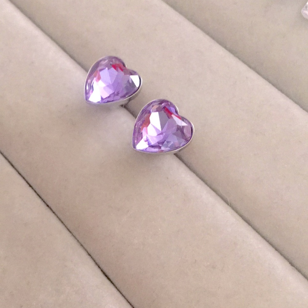 Violet Purple Crystal Heart Earrings - Picture 5 of 8